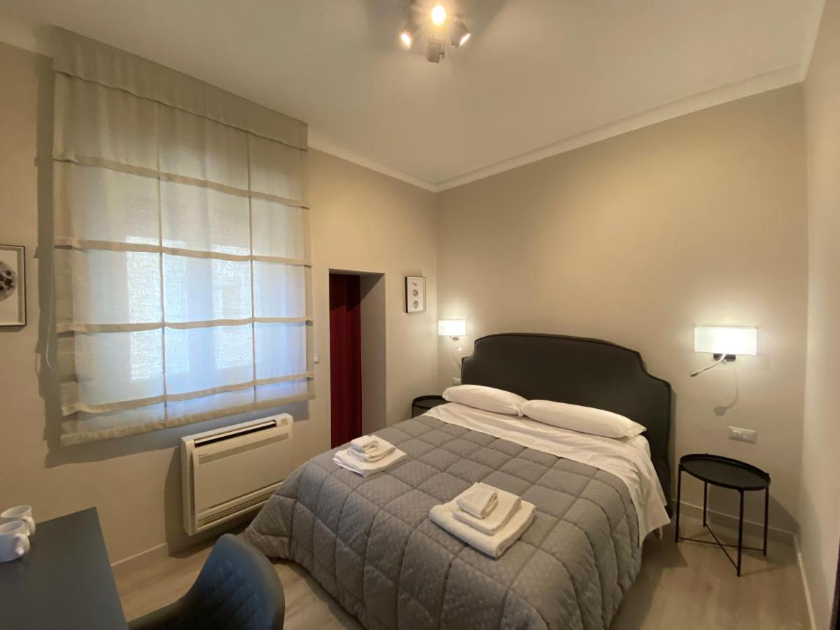Re Di Smirne By Apulia Accommodation Барі Екстер'єр фото
